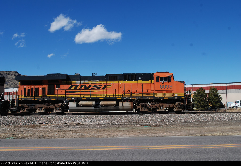 BNSF 6098 East Bound To Denver From Golden